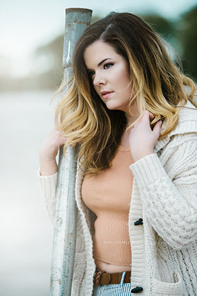 The Best High School Senior Photographers Sylvania Northview, Perrysburg, Clay High High School, Anthony Wayne High School, Ottawa Hills High