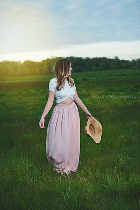 The Best High School Senior Photographers Sylvania Northview, Perrysburg, Clay High High School, Anthony Wayne High School, Ottawa Hills High