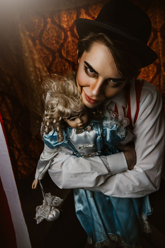 Top High School Senior Photographers Sylvania Northview, Perrysburg, Clay High High School, Anthony Wayne High School, Ottawa Hills High