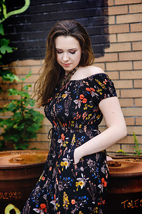 Top High School Senior Photographers Sylvania Northview, Perrysburg, Clay High High School, Anthony Wayne High School, Ottawa Hills High