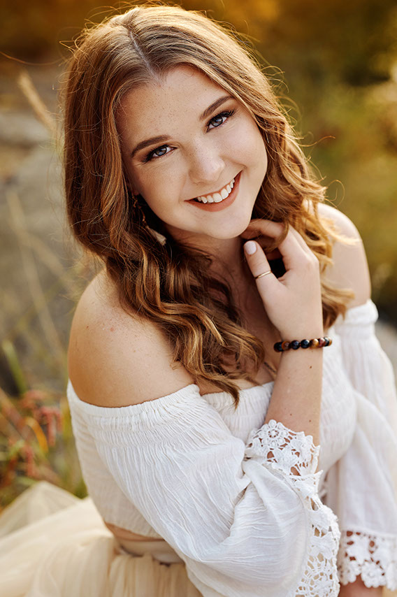 Top High School Senior Photographers Toledo Sylvania Northview, Perrysburg, Clay High School, Anthony Wayne High School, Ottawa Hills School