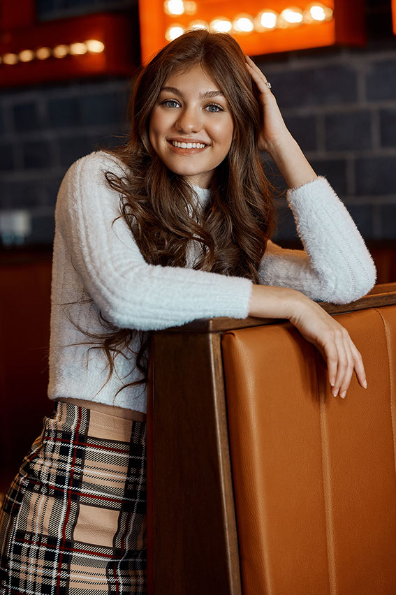 Top High School Senior Photographers Toledo Sylvania Northview, Perrysburg, Clay High School Anthony Wayne High School, Ottawa Hills High School