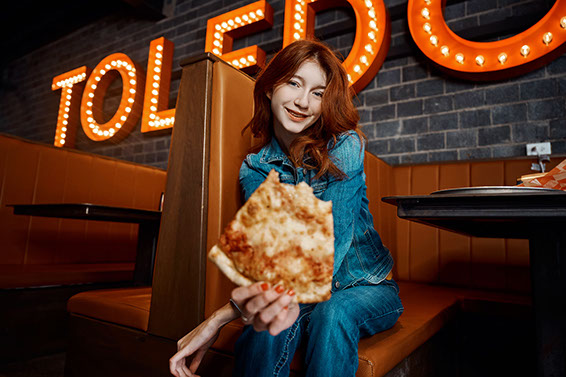 Top High School Senior Photographers Toledo Sylvania Northview, Perrysburg, Clay High School Anthony Wayne High School, Ottawa Hills High School