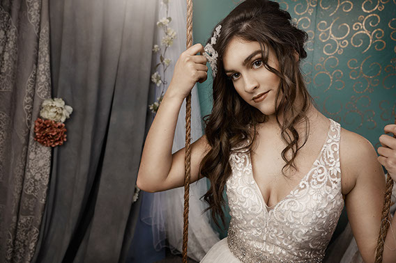 Ann Arbor Michigan and the greater Metro Detroit area, and offering unique Teen and High School Senior Portraits. Garden City High School in Gar