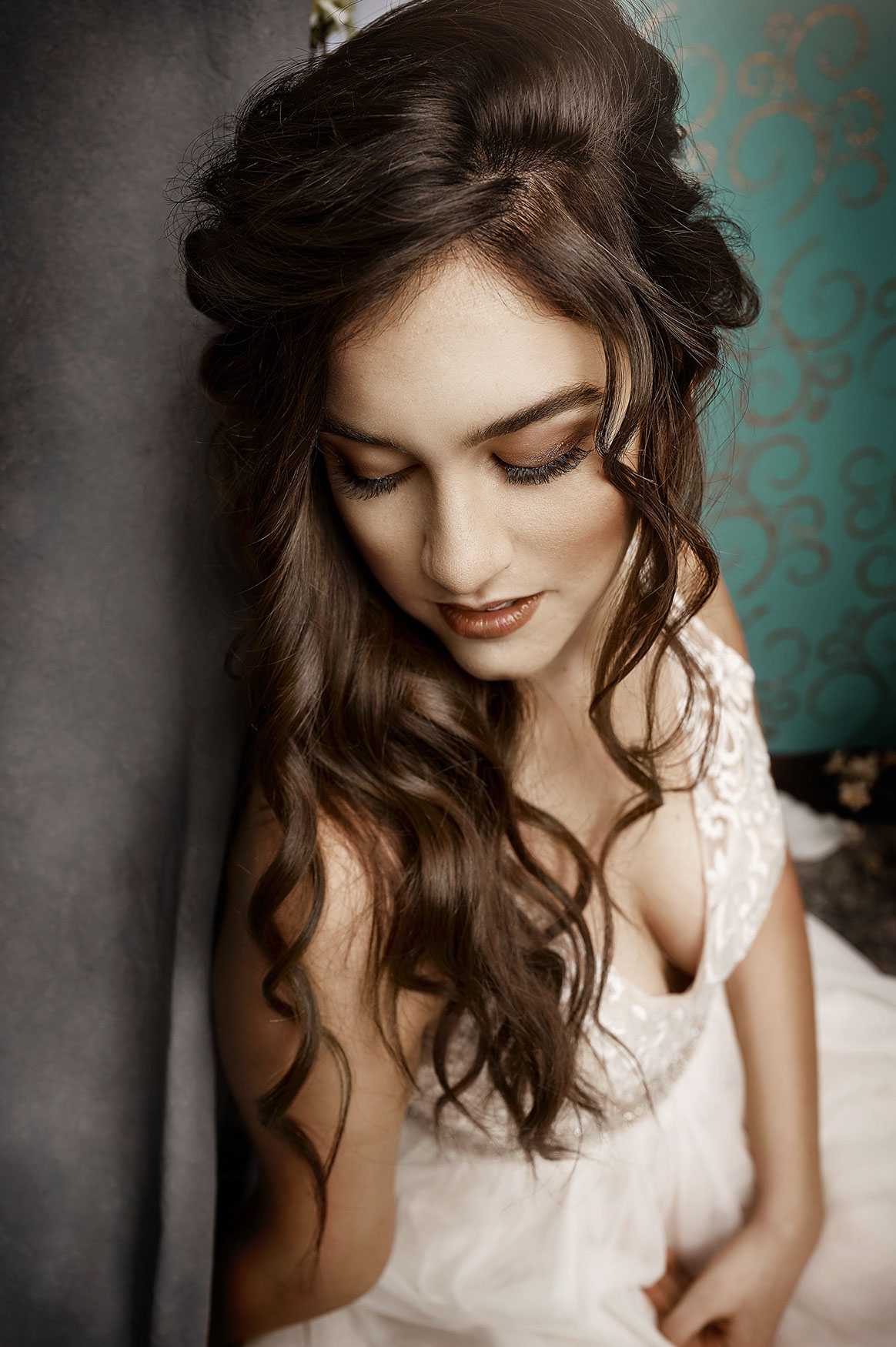 Ann Arbor Michigan and the greater Metro Detroit area, and offering unique Teen and High School Senior Portraits. Garden City High School in Gar