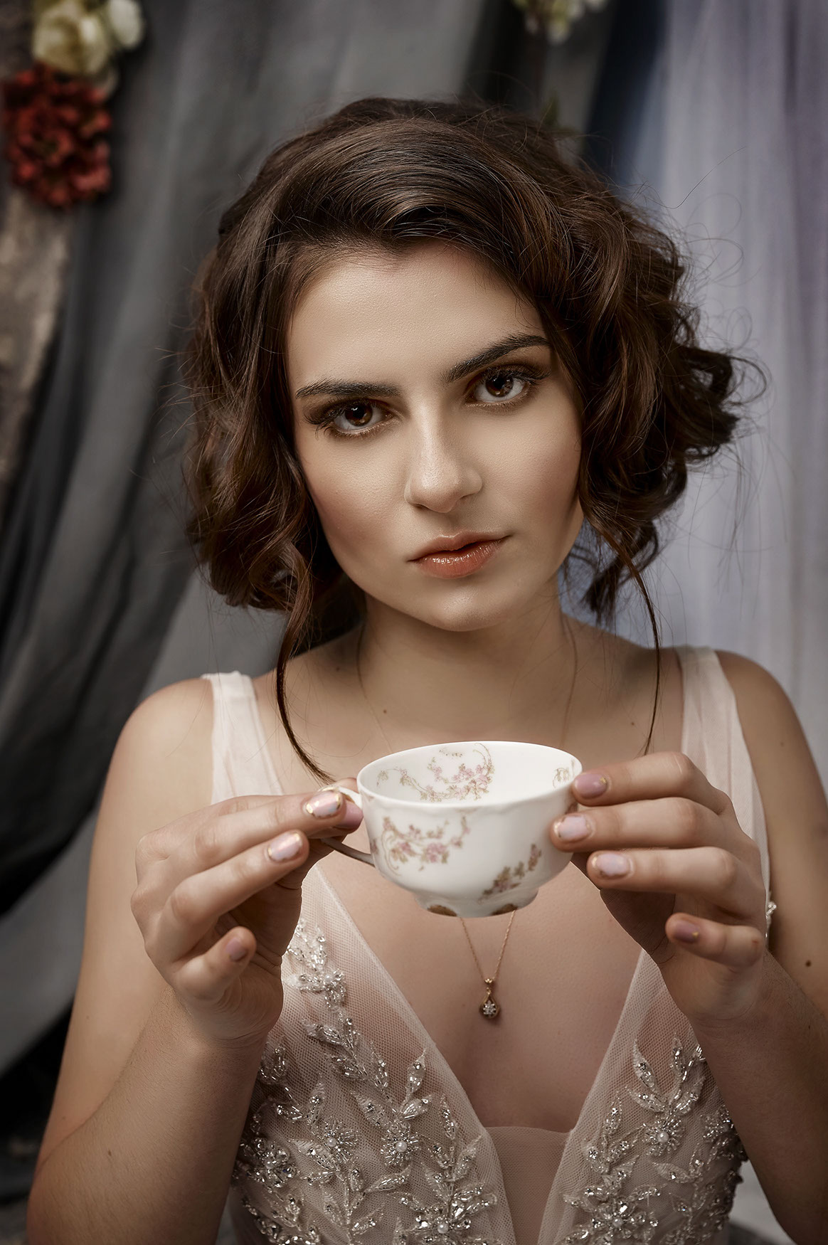 Ann Arbor Michigan and the greater Metro Detroit area, and offering unique Teen and High School Senior Portraits. Garden City High School in Gar