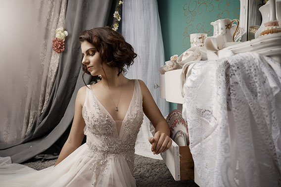 Ann Arbor Michigan and the greater Metro Detroit area, and offering unique Teen and High School Senior Portraits. Garden City High School in Gar