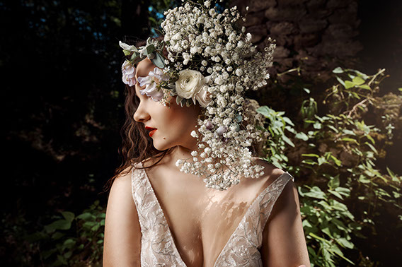 Ann Arbor Michigan and the greater Metro Detroit area, and offering unique Teen and High School Senior Portraits. Garden City High School in Gar