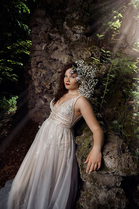 Ann Arbor Michigan and the greater Metro Detroit area, and offering unique Teen and High School Senior Portraits. Garden City High School in Gar