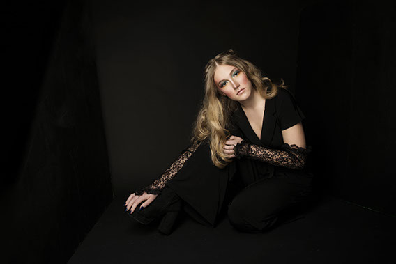 Top 10 High School Senior Photographers Sylvania Northview, Perrysburg, Clay High High School, Anthony Wayne High School, Ottawa Hills High