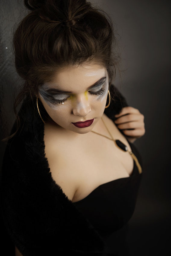 Top 10 High School Senior Photographers Sylvania Northview, Perrysburg, Clay High High School, Anthony Wayne High School, Ottawa Hills High