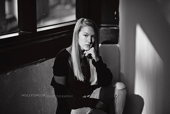 Top High School Senior Photographers Sylvania Northview, Perrysburg, Clay High High School, Anthony Wayne High School, Ottawa Hills High