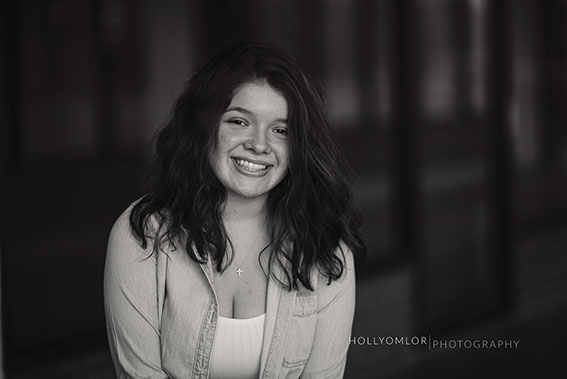 Top High School Senior Photographers Sylvania Northview, Perrysburg, Clay High High School, Anthony Wayne High School, Ottawa Hills High