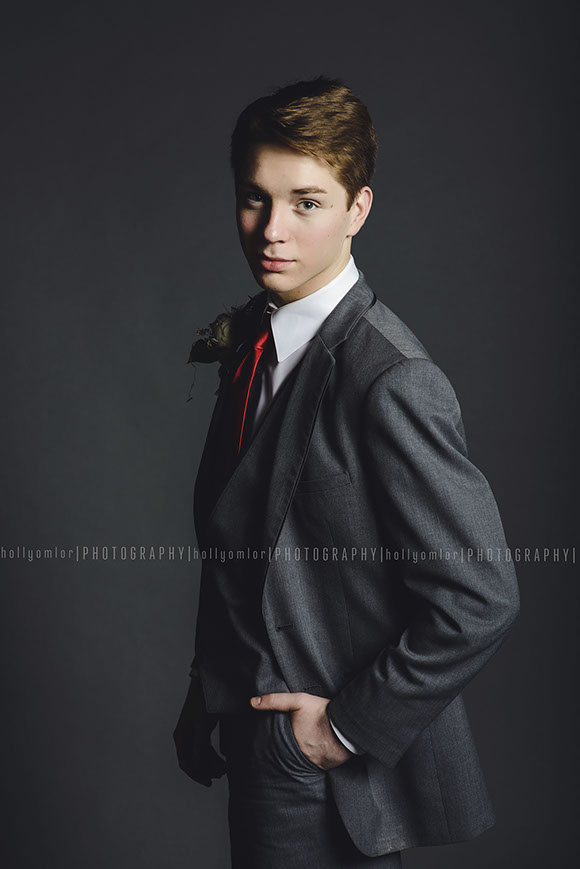 Portrait of Toledo School for the Art Students before their senior High Prom. Senior Photographer, Perrysburg, Sylvania, Anthony Wayne 