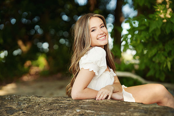 High School Senior Photographers Sylvania Northview, Perrysburg, Bedford High School, Anthony Wayne High School, Ottawa Hills High School