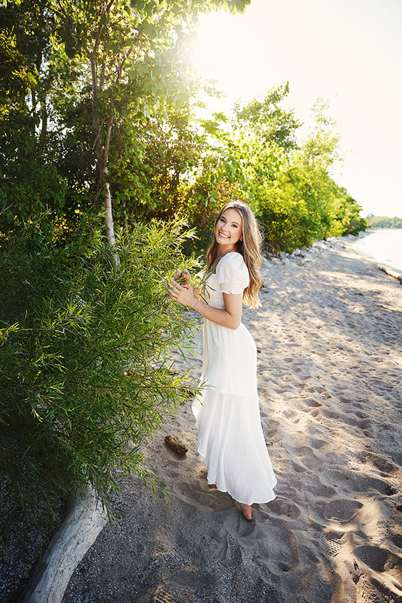 High School Senior Photographers Sylvania Northview, Perrysburg, Bedford High School, Anthony Wayne High School, Ottawa Hills High School