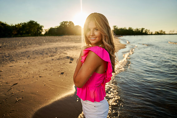 High School Senior Photographers Sylvania Northview, Perrysburg, Bedford High School, Anthony Wayne High School, Ottawa Hills High School