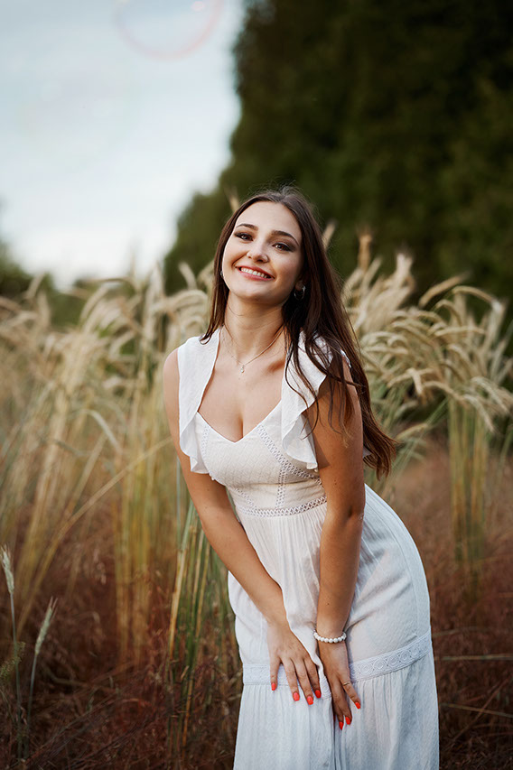 High School Senior Photographers Sylvania Northview, Perrysburg, Bedford High School, Anthony Wayne High School, Ottawa Hills High School