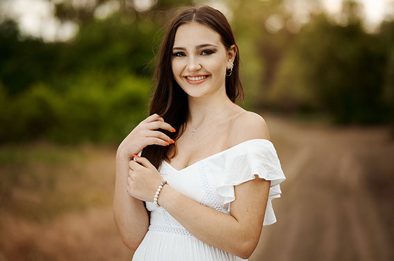 High School Senior Photographers Sylvania Northview, Perrysburg, Bedford High School, Anthony Wayne High School, Ottawa Hills High School