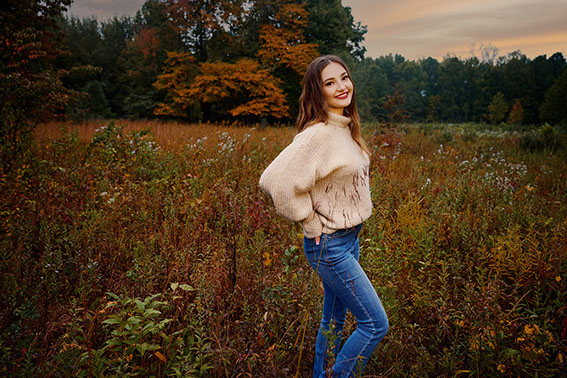 High School Senior Photographers Sylvania Northview, Perrysburg, Bedford High School, Anthony Wayne High School, Ottawa Hills High School