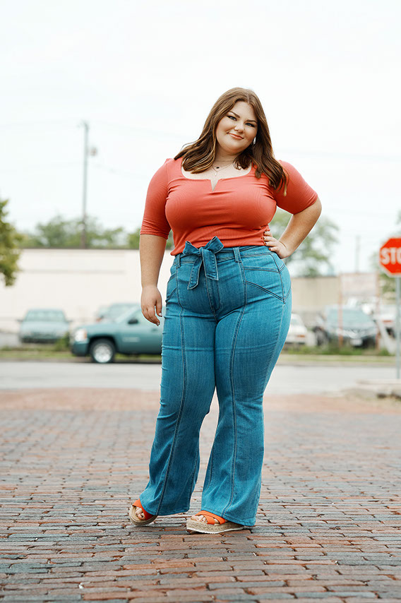 High School Senior Photographers Sylvania Northview, Perrysburg, Bedford High School, Anthony Wayne High School, Ottawa Hills High School