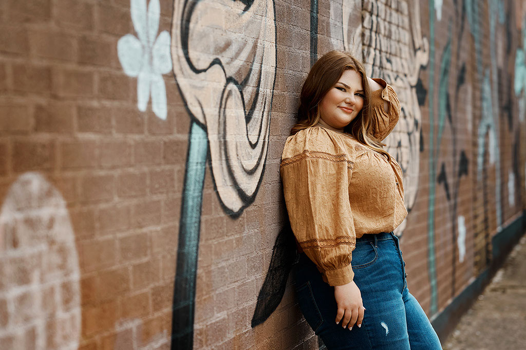 High School Senior Photographers Sylvania Northview, Perrysburg, Bedford High School, Anthony Wayne High School, Ottawa Hills High School