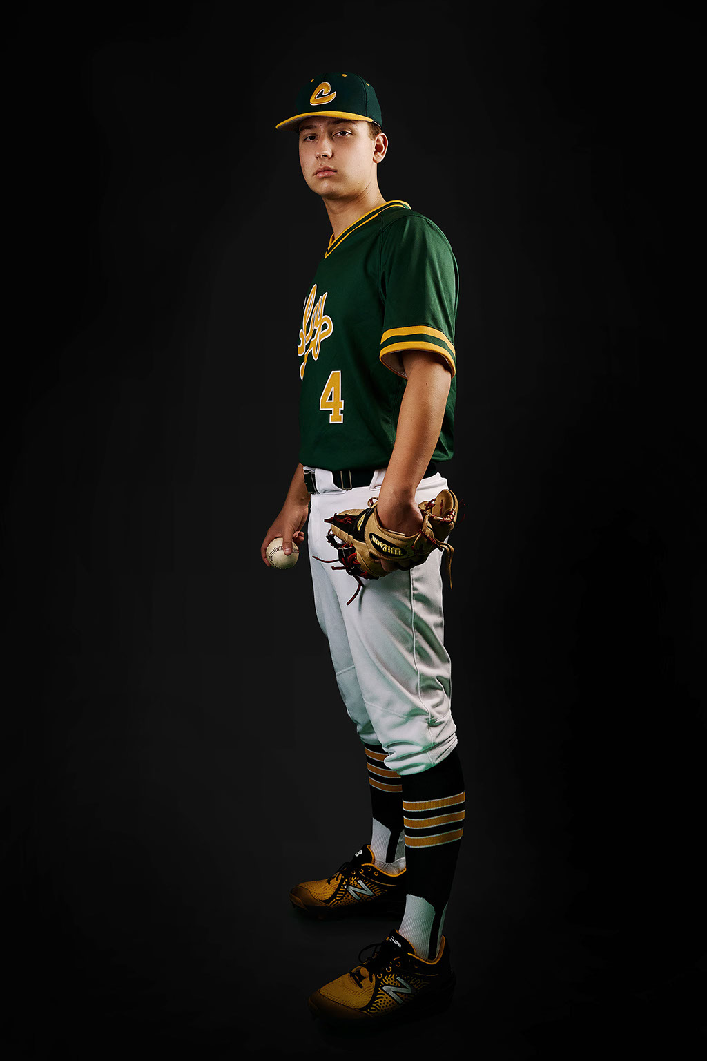 High School Senior Photographers Sylvania Northview, Perrysburg, Bedford High School, Anthony Wayne High School, Ottawa Hills High School