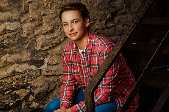 High School Senior Photographers Sylvania Northview, Perrysburg, Bedford High School, Anthony Wayne High School, Ottawa Hills High School