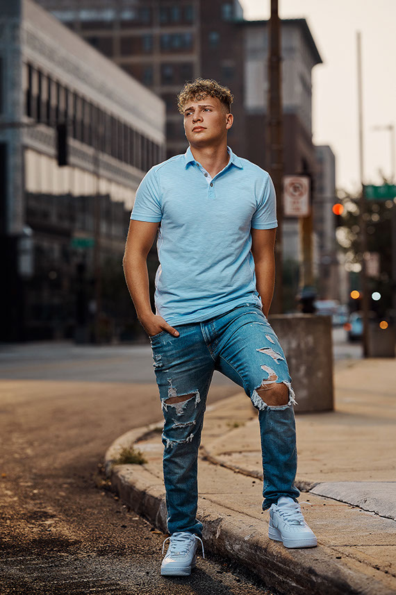 High School Senior Photographers Sylvania Northview, Perrysburg, Bedford High School, Anthony Wayne High School, Ottawa Hills High School