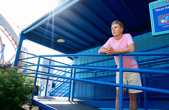 High School Senior Photographers Sylvania Northview, Perrysburg, Bedford High School, Anthony Wayne High School, Ottawa Hills High School