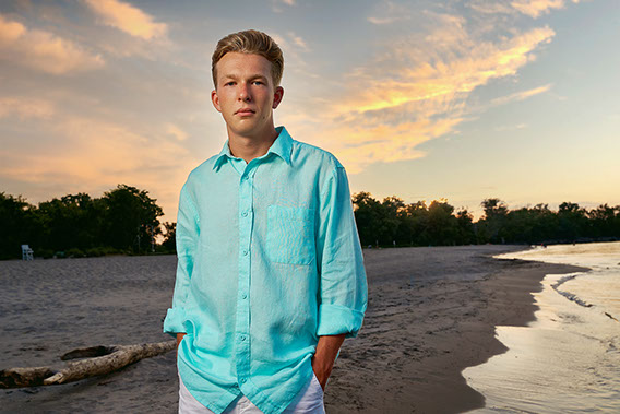 High School Senior Photographers Sylvania Northview, Perrysburg, Bedford High School, Anthony Wayne High School, Ottawa Hills High School