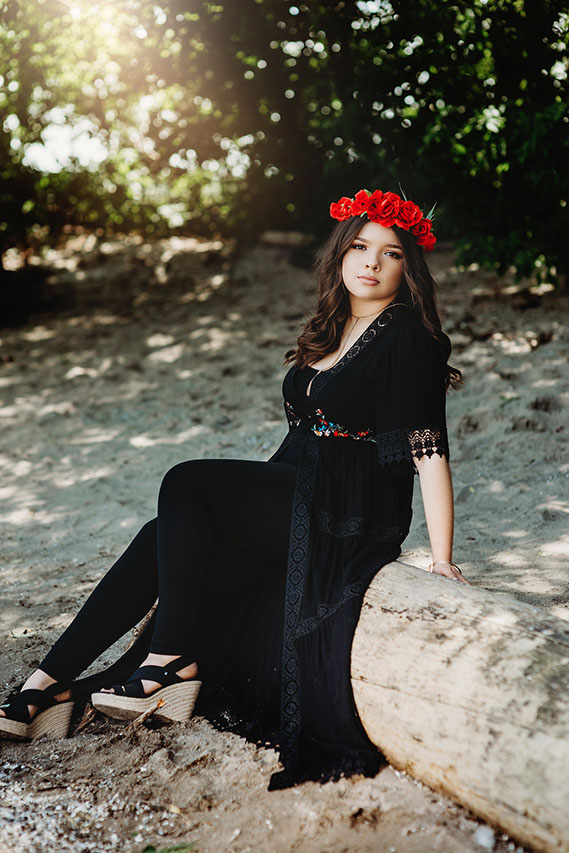 Ann Arbor Michigan and the greater Metro Detroit area, and offering unique Teen and High School Senior Portraits. Garden City High School in Gar