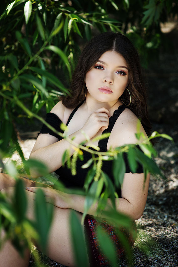 Ann Arbor Michigan and the greater Metro Detroit area, and offering unique Teen and High School Senior Portraits. Garden City High School in Gar