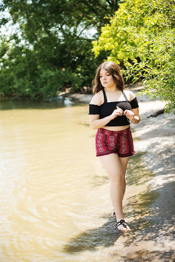 Ann Arbor Michigan and the greater Metro Detroit area, and offering unique Teen and High School Senior Portraits. Garden City High School in Gar