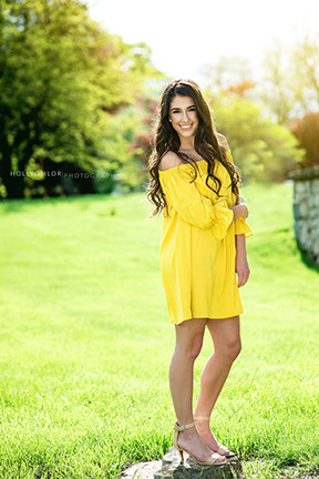 The Best High School Senior Photographers Sylvania Northview, Perrysburg, Bedford High School, Anthony Wayne High School, Ottawa Hills High