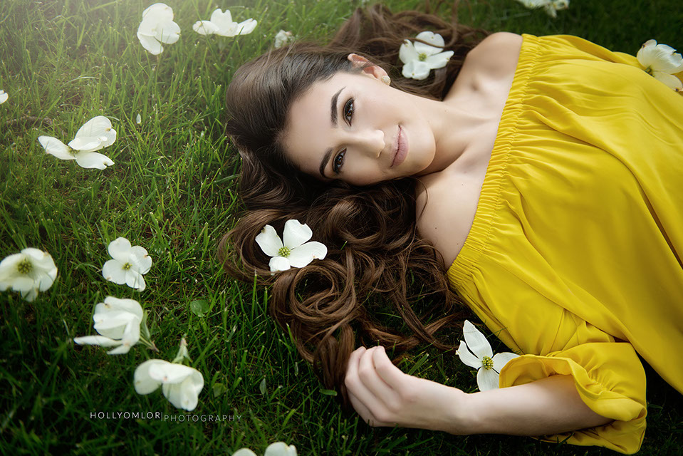 The Best High School Senior Photographers Sylvania Northview, Perrysburg, Bedford High School, Anthony Wayne High School, Ottawa Hills High