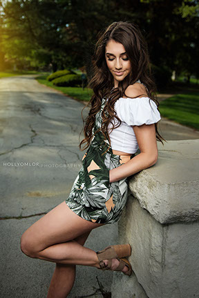 The Best High School Senior Photographers Sylvania Northview, Perrysburg, Bedford High School, Anthony Wayne High School, Ottawa Hills High