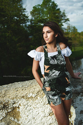 The Best High School Senior Photographers Sylvania Northview, Perrysburg, Bedford High School, Anthony Wayne High School, Ottawa Hills High