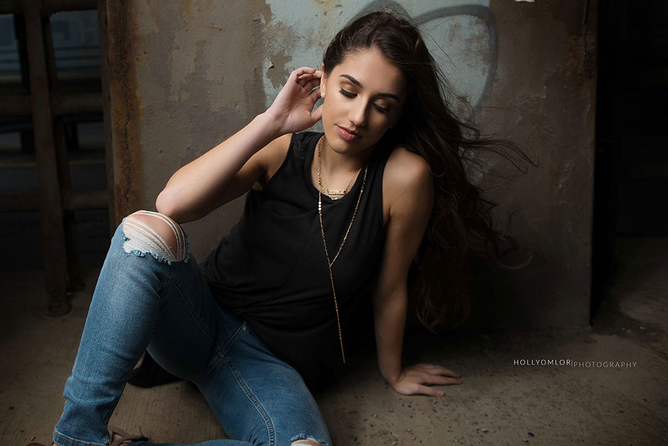 The Best High School Senior Photographers Sylvania Northview, Perrysburg, Bedford High School, Anthony Wayne High School, Ottawa Hills High