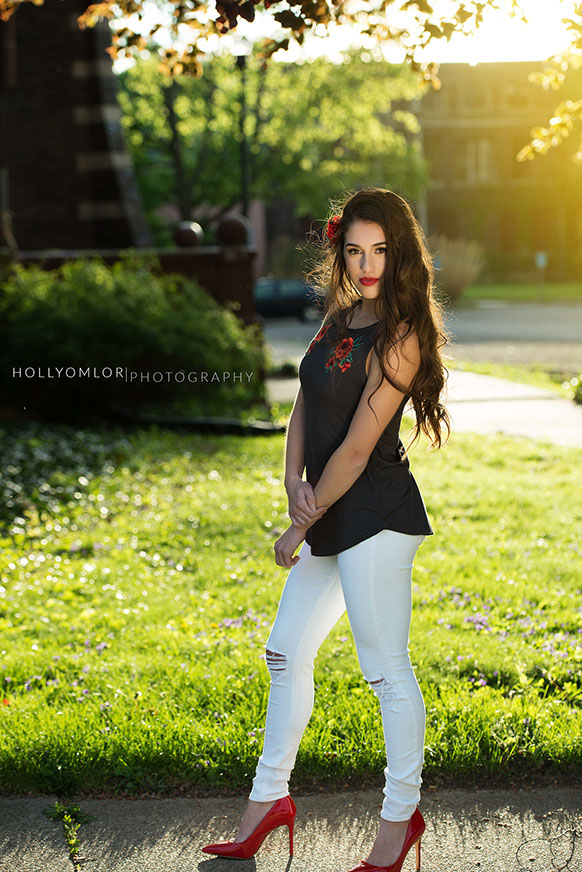 The Best High School Senior Photographers Sylvania Northview, Perrysburg, Bedford High School, Anthony Wayne High School, Ottawa Hills High