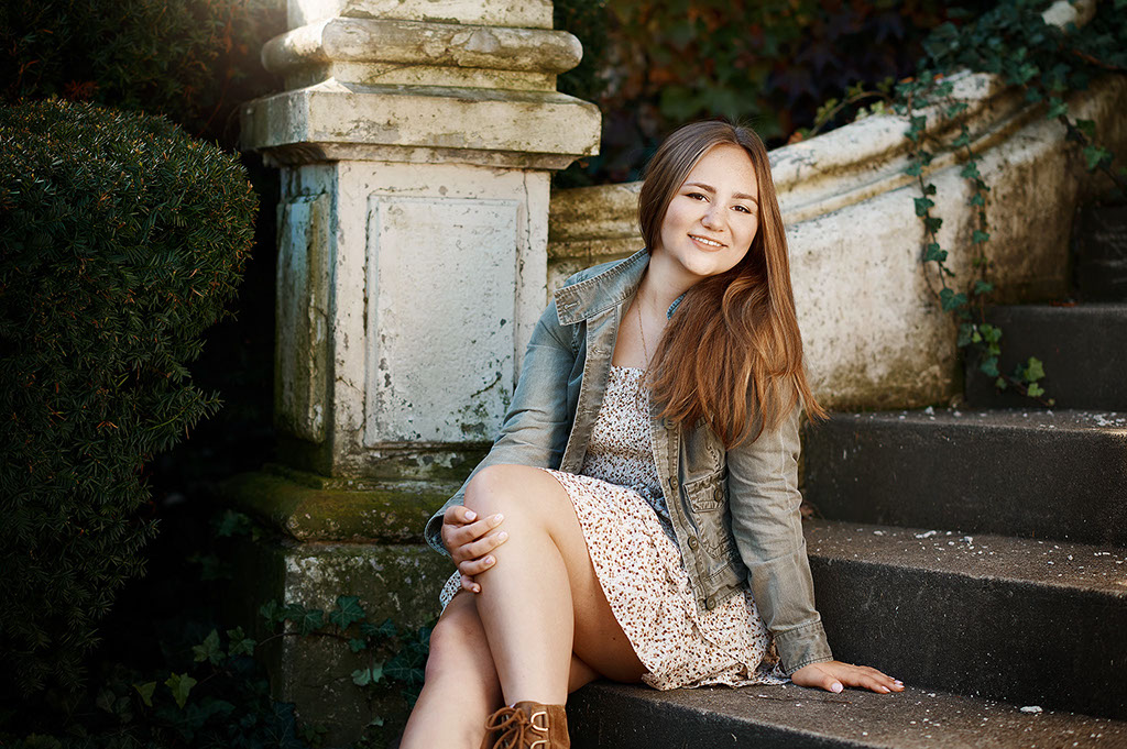 Senior Pictures Near Me Top High School Senior Photographers Toledo Sylvania Northview, Perrysburg, Clay High School, Anthony Wayne High School