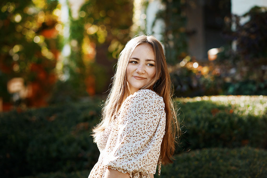 Senior Pictures Near Me Top High School Senior Photographers Toledo Sylvania Northview, Perrysburg, Clay High School, Anthony Wayne High School