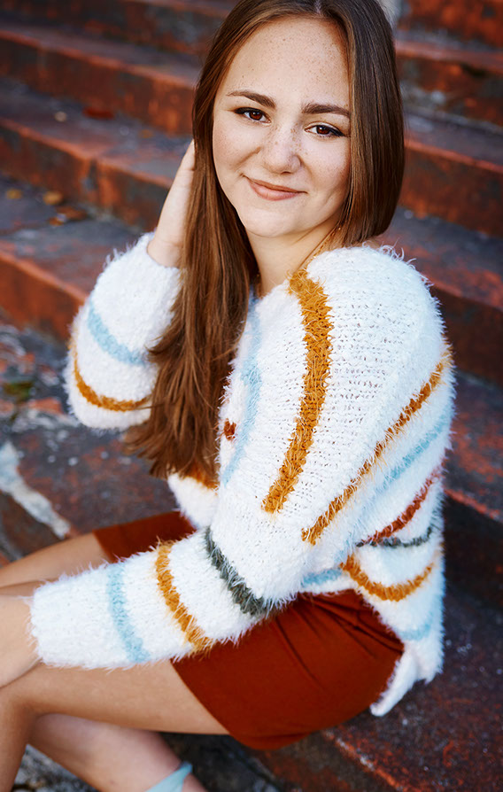 Senior Pictures Near Me Top High School Senior Photographers Toledo Sylvania Northview, Perrysburg, Clay High School, Anthony Wayne High School