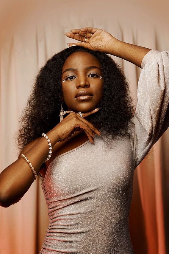 Senior Pictures Near Me Top High School Senior Photographers Toledo Sylvania Northview, Perrysburg, Clay High School, Anthony Wayne High School