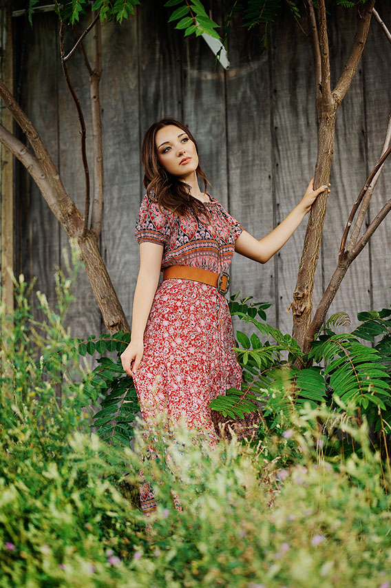 Senior Pictures Near Me Top High School Senior Photographers Toledo Sylvania Northview, Perrysburg, Clay High School, Anthony Wayne High School