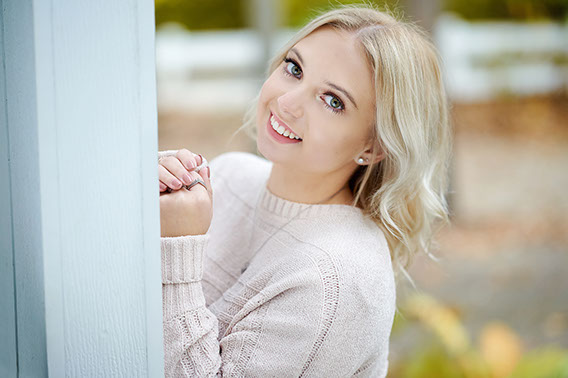 Senior Pictures Near Me Top High School Senior Photographers Toledo Sylvania Northview, Perrysburg, Clay High School, Anthony Wayne High School,