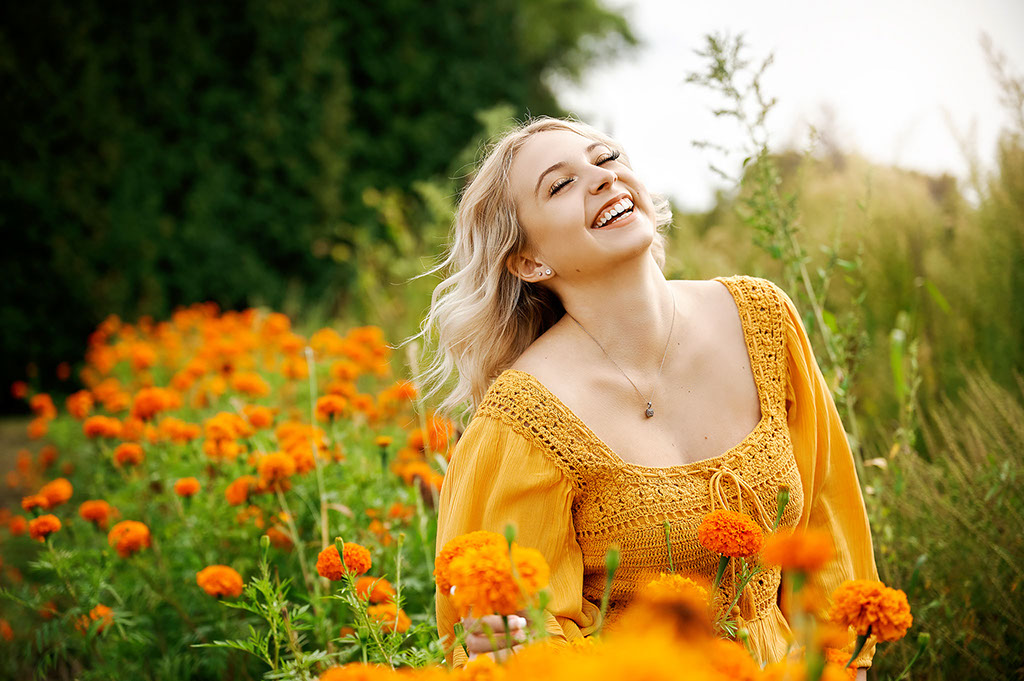 Senior Pictures Near Me Top High School Senior Photographers Toledo Sylvania Northview, Perrysburg, Clay High School, Anthony Wayne High School,