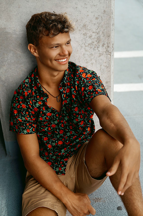 Senior Pictures Near Me Top High School Senior Photographers Toledo Sylvania Northview, Perrysburg, Clay High School, Anthony Wayne High School,