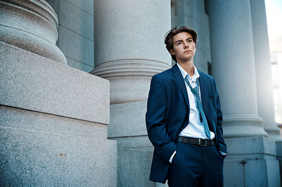 Senior Pictures Near Me Top High School Senior Photographers Toledo Sylvania Northview, Perrysburg, Clay High School, Anthony Wayne High School,