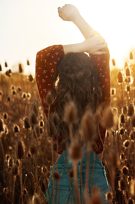 Senior Pictures Near Me Top High School Senior Photographers Toledo Sylvania Northview, Perrysburg, Clay High School, Anthony Wayne High School,